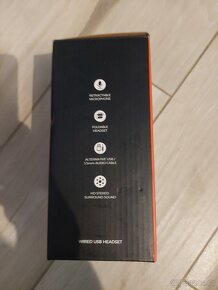 Sluchátka s mikrofonem větší - 8