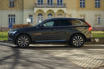 Volvo XC60, B4 AWD (145kW) Inscription Kamera Tažné - 8