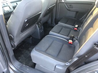 Touran 1,6 TDI, automat DSG - 8