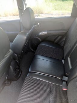 Kia Sportage 2.0 CRDI 4X4 najeto 148 000km - 8