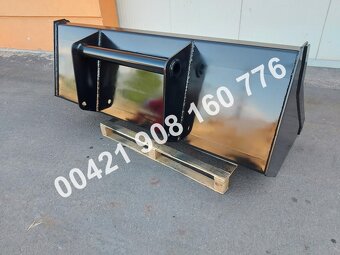 Univerzální lopata pro manipulátory jcb, manitou, Merlo, CAT - 8