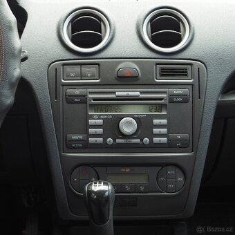 Ford Fusion - 8