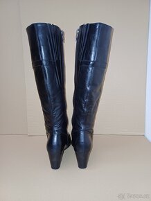 Černé kožené kozačky vel.38,5 - 8