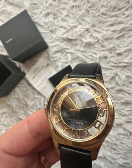 Luxusní damske hodinky Marc Jacobs - 8