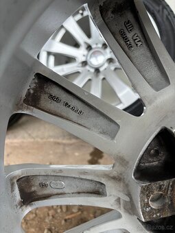 Alu kola R17 5x112 - 8