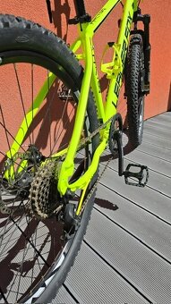 LEADER FOX Factor ''26'' ( rám ''16'' ) - 8