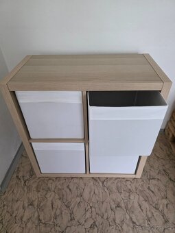 POLICOVÝ DÍL KALLAX - 8