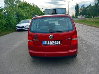 Volkswagen Touran 1.6 benzin kw 85 rok 2005 - 8