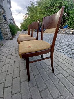 4 staré židle - 8