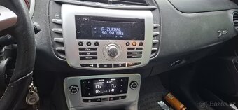 Lancia Delta 1.4 t-jet 110kw - 8