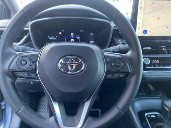 Toyota Corolla sedan 1.8 Hybrid odpočet DPH - 8