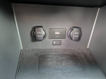 Hyundai i30 combi, r.v. 2023, 1.majitel, garážované - 8