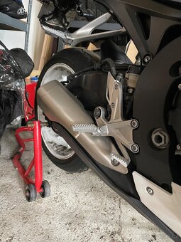 Honda CBR1000RR Fireblade sc59 2016 - 8