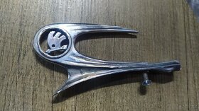 Nabízím tento znak Škoda do držáku Škody Popular - 8