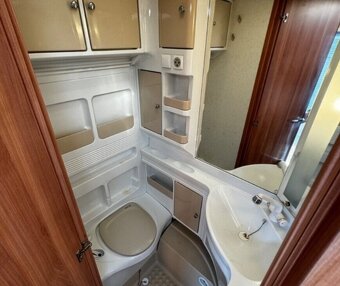 Karavan Hobby De Luxe 350 - 8