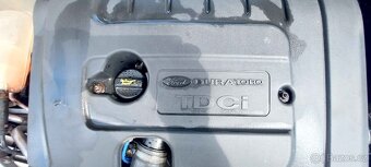 Ford Focus 1.6TDCi 80kW, RV 2010, Kombi, Alu, Klima - 8