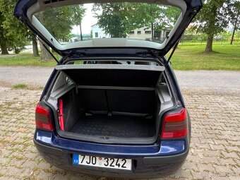 Volkswagen Golf, 1.4 16V 55kW - 8
