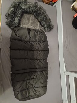 Nabízím kočárek značky Jasmine Bennetta - 8