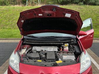 Prius - 8