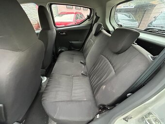 Nissan Pixo, 1.0 i 50 KW - 8