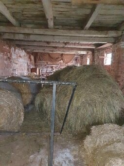 Staré trámy a rozebrání starých stodol - 8