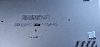 Dell Precision 3551 - 8