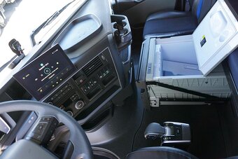 Volvo FH460 6x2 - velkoobjemová souprava průjezdná - 8