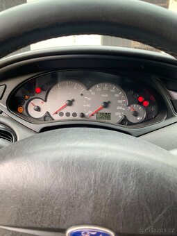 Ford focus 1.8 85kw - 8