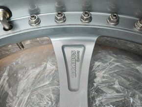 Monoblock E - R23 - 8