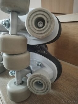 Kolečkové brusle Rio Roller - 8