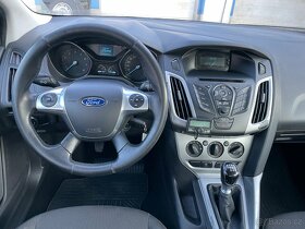 Prodám Ford Focus kombi, r.v. 2014, benzín, 92kw - 8