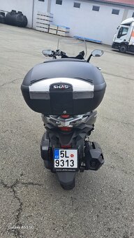Sym Cruisym 300 - 8