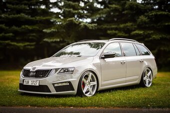 Škoda Octavia 3 VRS 2.0 TDI 135kw WEBASTO, DSG, CANTON, ACC - 8
