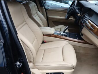 BMW X5 E70 35D M57 PLNÁ VÝBAVA - 8