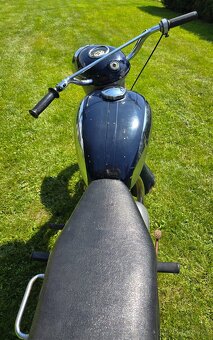 Jawa ČZ 250 - 8
