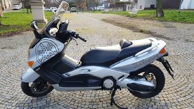 YAMAHA T MAX 500, 2001, Leo Vince - 8