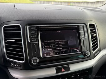 Volkswagen Sharan 2.0 TDI 4MOTION - 8