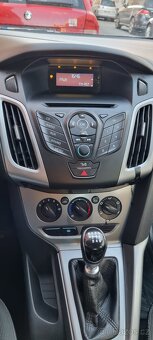 Ford Focus 1.6TDCi 70kw, r.2011, puvod CR - 8