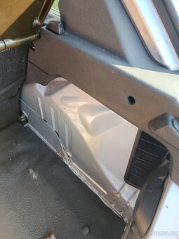 Peugeot 106 1.2 44kw r.v.1997 - 8