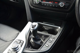 BMW 320D, F30, 2013 - originální díly, barva šedá B39 - 8