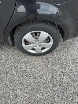 KIA CEED-1.6-92KW-KLIMA-129000-KM-SERVISKA - 8