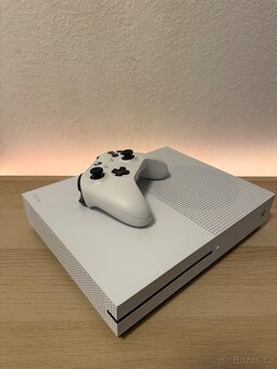 XBOX ONE S 1TB TOP STAV - 8