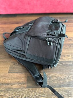 Fotobatoh Lowepro Fastpack 250 - 8