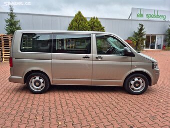 VW Multivan T5 2.0TDI 103kW,DSG,tažné,klima,serviska - 8