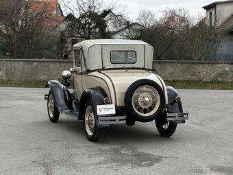Ford Model A Sport Coupe - 8
