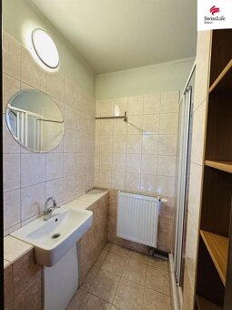 Pronájem bytu 1+1 39 m2 Čtyřkolská, Praha - 8