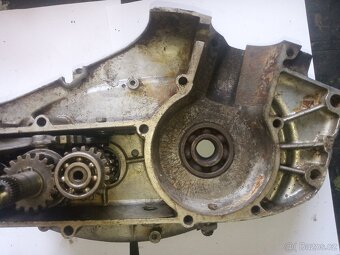 Kartery s převodovkou ČZ 150c - 8