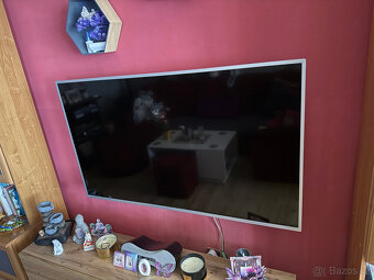 Prodám Philips 58PUS8545 s Ambilight - 8