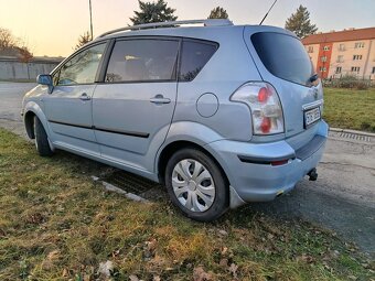Toyota Corolla verso 1.8 Benzín + Lpg - 8