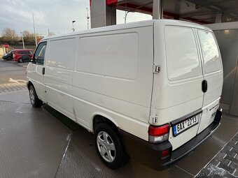 VW Transporter T4 Long 2.5 TDI chlaďák - 8